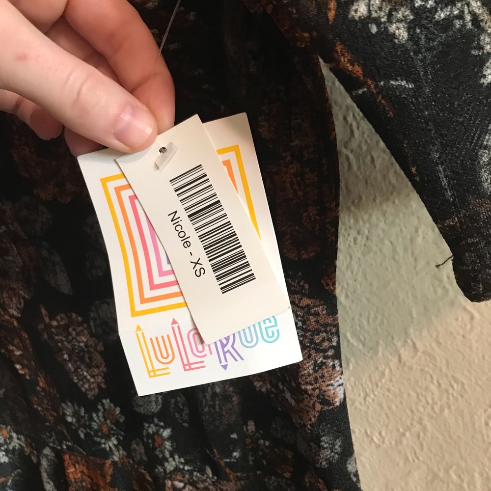 LuLaRoe Nicole dress - Picture 5 of 5